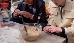 包饺子视频,轻松学会传统美食制作技巧